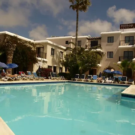 Hilltop Gardens Aparthotel 3*