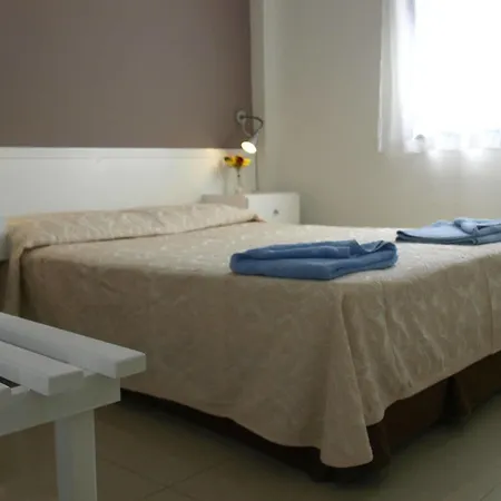 Hilltop Gardens 3* Paphos