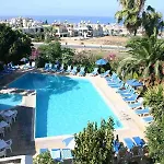 Aparthotel Hilltop Gardens 3*