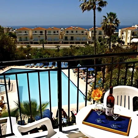 Hilltop Gardens 3* Pafos