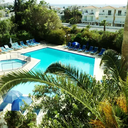 Hilltop Gardens Apart Otel 3*