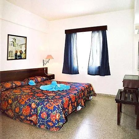 Apart Otel Hilltop Gardens Pafos