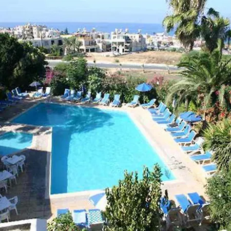 Aparthotel Hilltop Gardens 3*