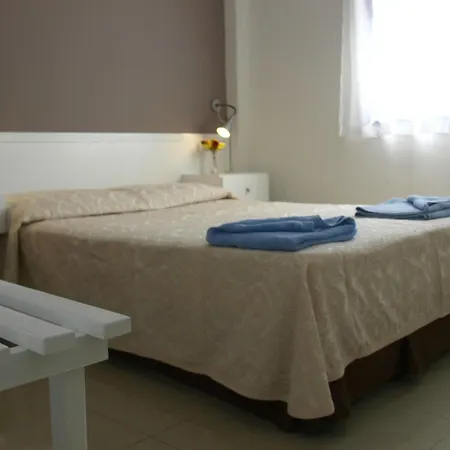 Hilltop Gardens 3* Paphos
