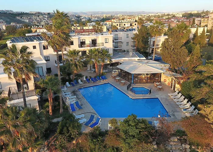 Hilltop Gardens Aparthotel