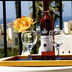 Aparthotel Hilltop Gardens 3*