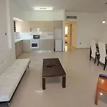 Aparthotel Hilltop Gardens