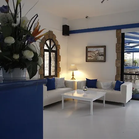 아파트호텔 Hilltop Gardens