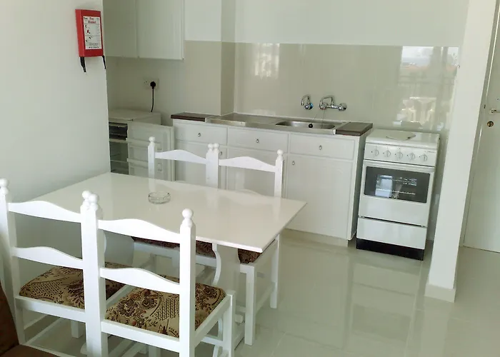 Hotel apartamentowy Hilltop Gardens Pafos