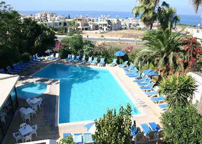 Hotel apartamentowy Hilltop Gardens 3*